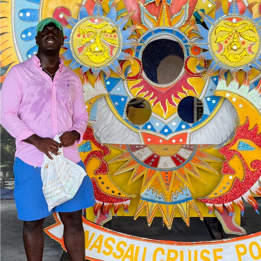 Meet your Posher, Terrence